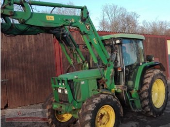 Farm tractor John Deere 6110 SE: picture 1