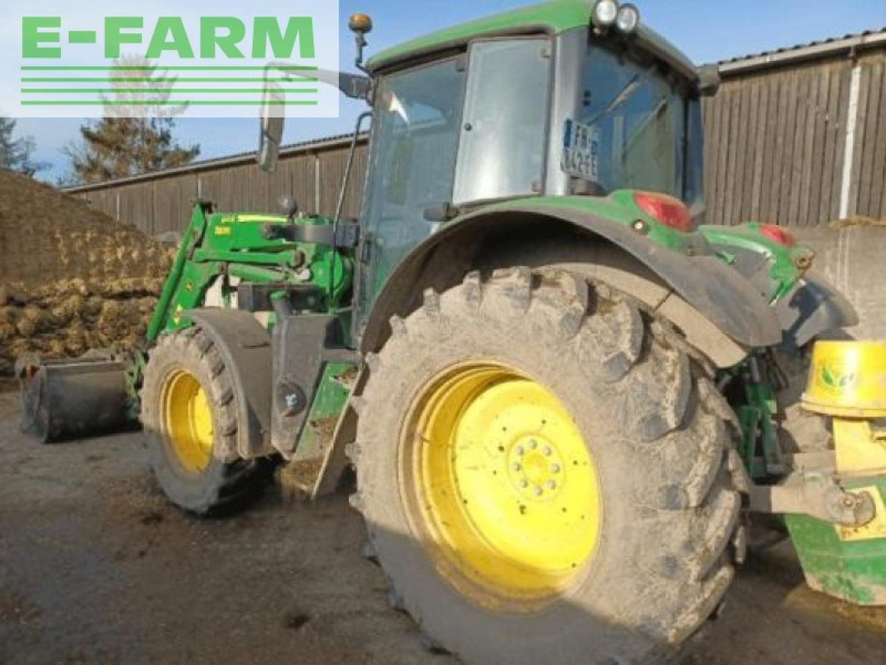 Farm tractor John Deere 6110m: picture 6