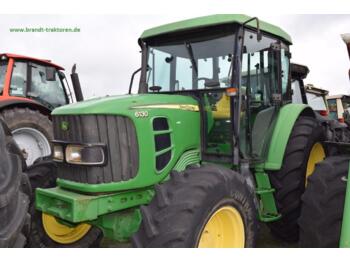Farm tractor John Deere 6130: picture 1