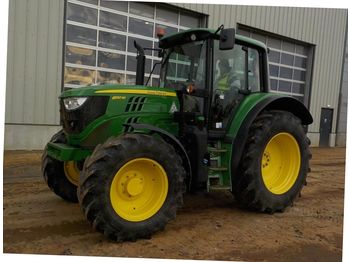 Farm tractor John Deere 6130M: picture 1