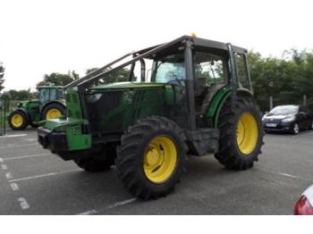 Farm tractor John Deere 6150R FORET: picture 1