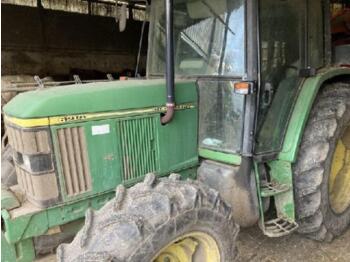 Farm tractor John Deere 6210: picture 1