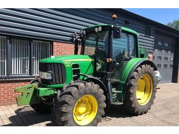 Farm tractor John Deere 6230 Premium: picture 1