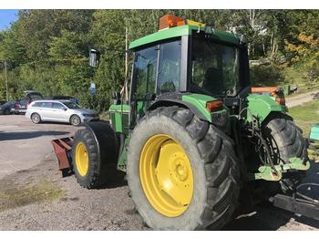Farm tractor John Deere 6300: picture 1