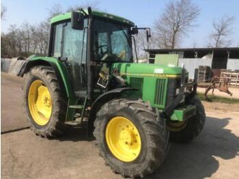 Farm tractor John Deere 6400 frontlader: picture 1