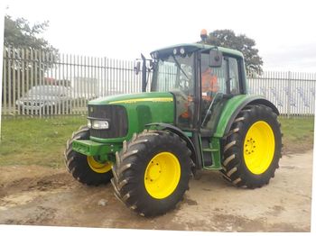 Farm tractor John Deere 6420S: picture 1