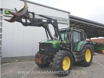 Farm tractor John Deere 6520 forst: picture 1