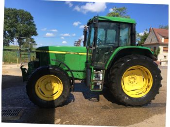 Farm tractor John Deere 6610: picture 1