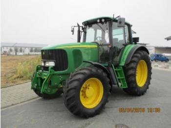 Farm tractor John Deere 6620: picture 1