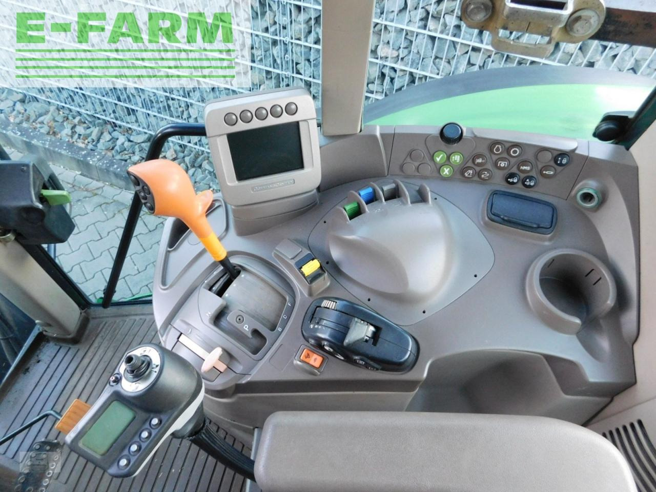 Farm tractor John Deere 6630 premium: picture 7
