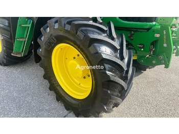 John Deere 6830 - Farm tractor: picture 5