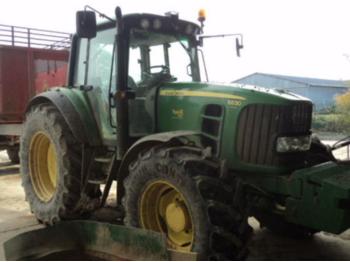 Farm tractor John Deere 6830 PREMIUM: picture 1
