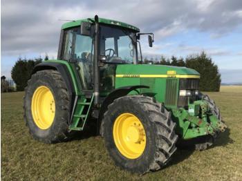 Farm tractor John Deere 6910 premium: picture 1