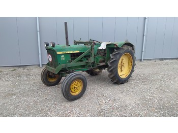 Farm tractor John Deere 710: picture 1