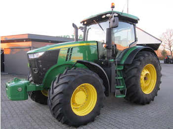 Farm tractor John Deere 7250R: picture 1