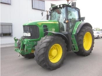 Farm tractor John Deere 7430 premium, autopowr: picture 1
