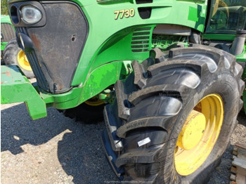 Farm tractor John Deere 7730: picture 4