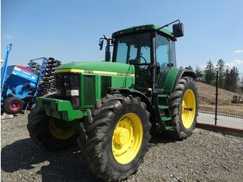 Farm tractor John Deere 7810: picture 1
