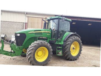 Farm tractor John Deere 7820: picture 1