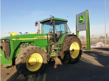 Farm tractor John Deere 8110: picture 1