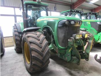 Farm tractor John Deere 8120: picture 1