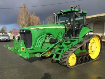 Farm tractor John Deere 8320 T: picture 1