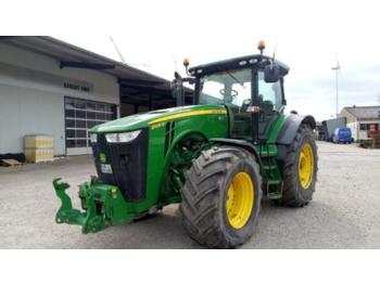 Farm tractor John Deere 8335R: picture 1