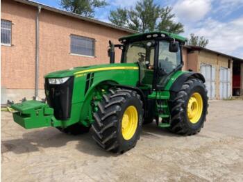 Farm tractor John Deere 8360r *motor neu*: picture 1