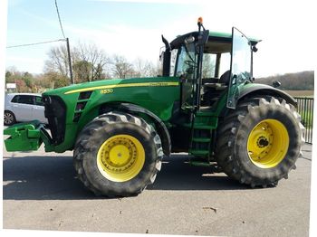 Farm tractor John Deere 8530: picture 1