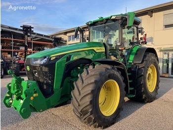 John Deere 8R370 - Farm tractor: picture 1