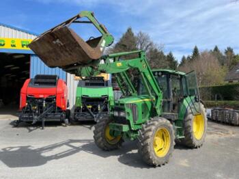 Farm tractor John Deere tracteur agricole 6220 john deere: picture 1