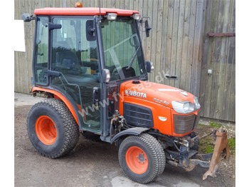 Farm tractor Kubota D2530 w/Sweeper: picture 1