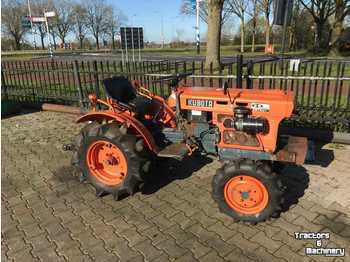 Compact tractor Kubota ZB7001: picture 1