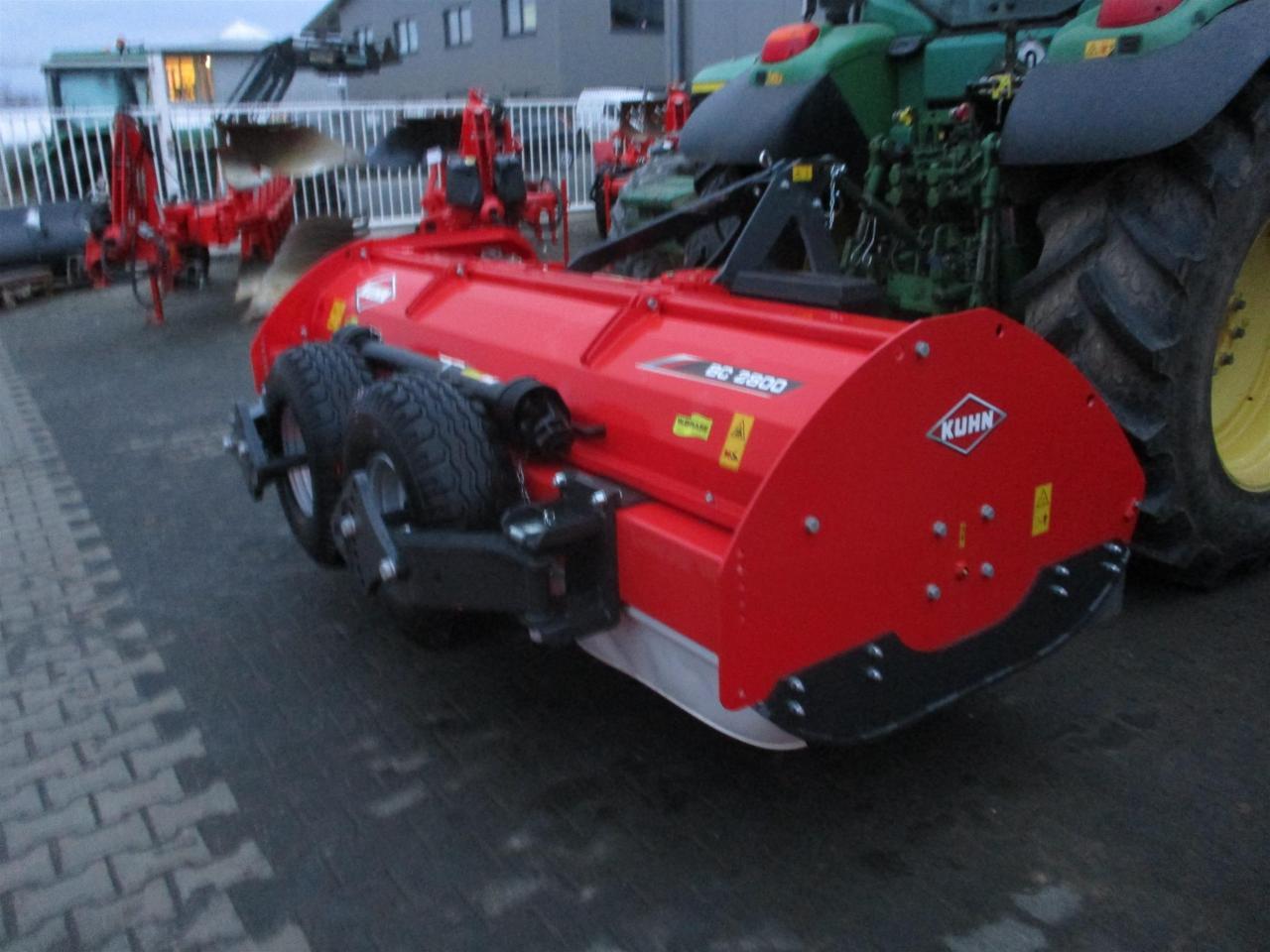 New Flail mower Kuhn BC2800: picture 3