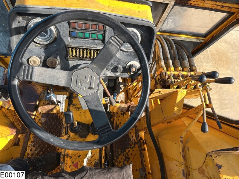Farm tractor Landini 8830 4x4, Tractor with cable crane, drill rig: picture 10
