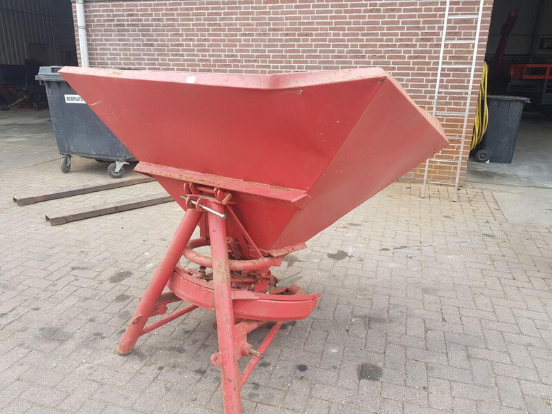 Leasing of Lely kunstmeststrooier Lely kunstmeststrooier: picture 3
