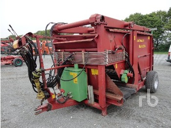 Strautmann HERCULES 400S Feed Mixer Trailer - Livestock equipment