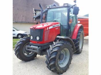 Farm tractor Massey Ferguson 5435: picture 1
