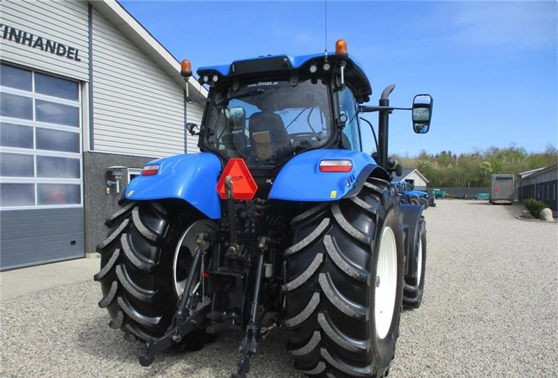Farm tractor New Holland T7.230 AutoCommand: picture 14