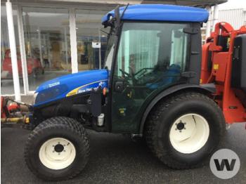 Farm tractor New Holland T 3030: picture 1