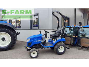 Farm tractor NEW HOLLAND