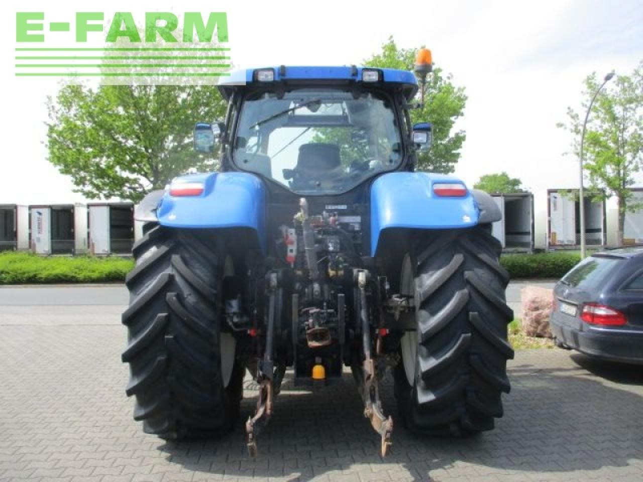 Farm tractor New Holland t7030 powercommand: picture 4