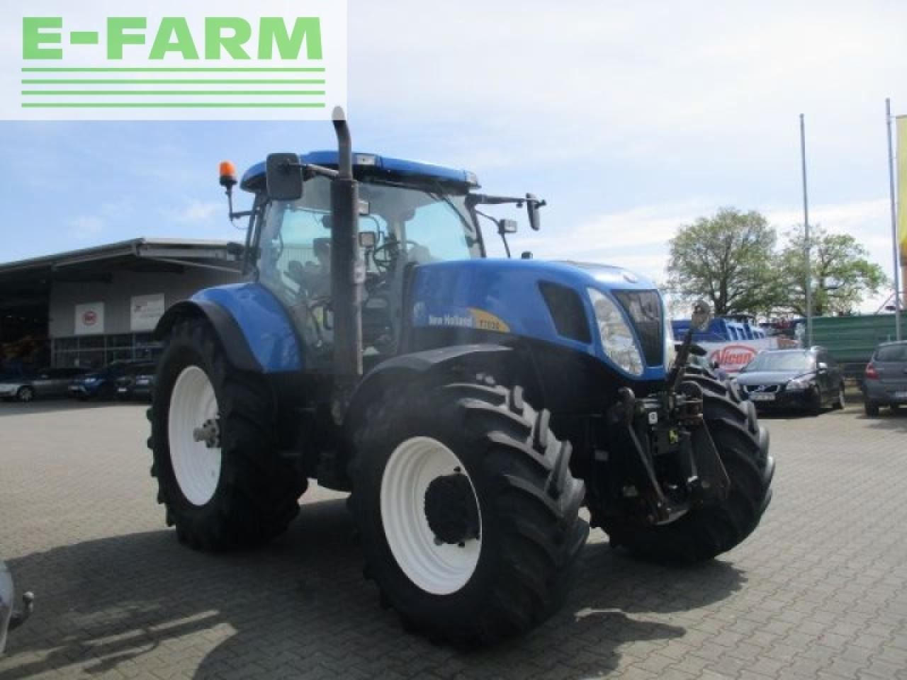 Farm tractor New Holland t7030 powercommand: picture 3