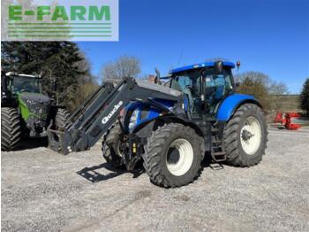 Farm tractor NEW HOLLAND T7000