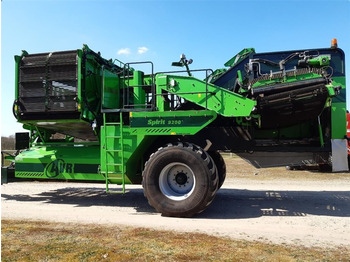  AVR
SPIRIT 9200 - Potato harvester