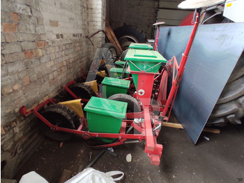 Meprozet S 100 - Precision seeder