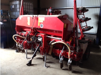  KONGSKILDE AEROMAT 6R MAISZAAIMACHINE - Seed drill