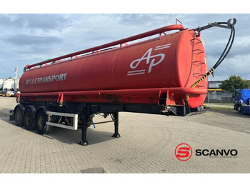AP  - Slurry tanker