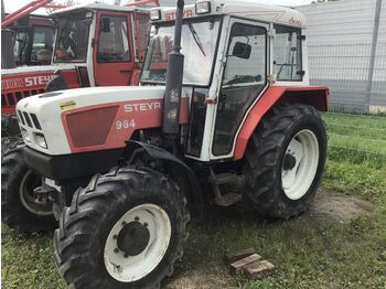 Farm tractor STEYR 900 series
