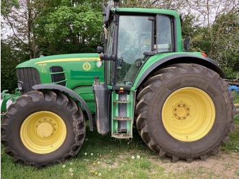 Tractor John Deere 7530